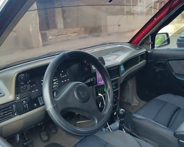 Червоний Опель Кадет, об'ємом двигуна 1.3 л та пробігом 124 тис. км за 1500 $, фото 1 на Automoto.ua