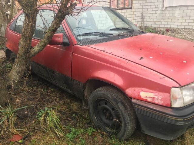 Красный Опель Кадет, объемом двигателя 1.6 л и пробегом 145 тыс. км за 640 $, фото 6 на Automoto.ua