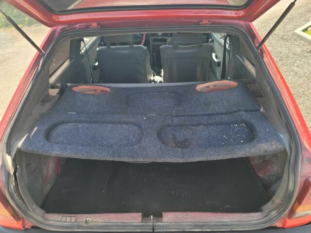 Красный Опель Кадет, объемом двигателя 1.6 л и пробегом 220 тыс. км за 800 $, фото 12 на Automoto.ua