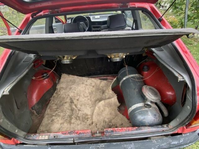 Красный Опель Кадет, объемом двигателя 1.3 л и пробегом 77 тыс. км за 550 $, фото 6 на Automoto.ua