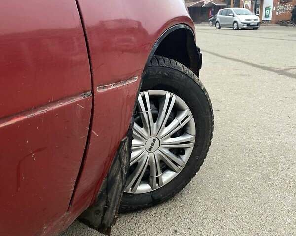 Красный Опель Кадет, объемом двигателя 1.6 л и пробегом 200 тыс. км за 1145 $, фото 6 на Automoto.ua