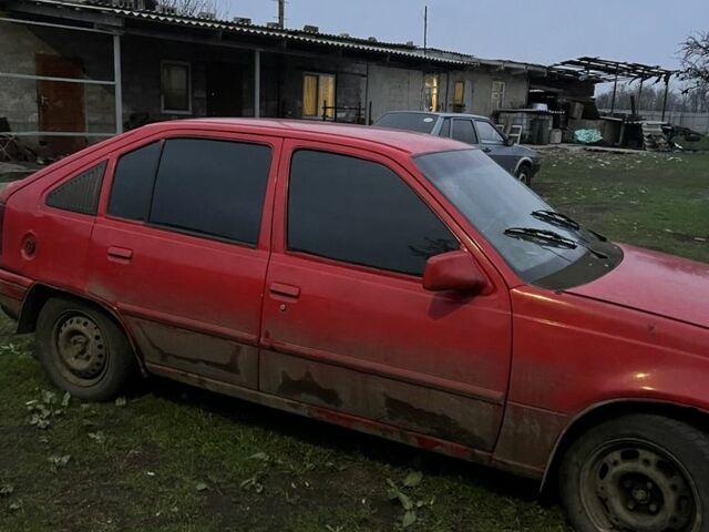 Красный Опель Кадет, объемом двигателя 1.6 л и пробегом 2 тыс. км за 481 $, фото 4 на Automoto.ua