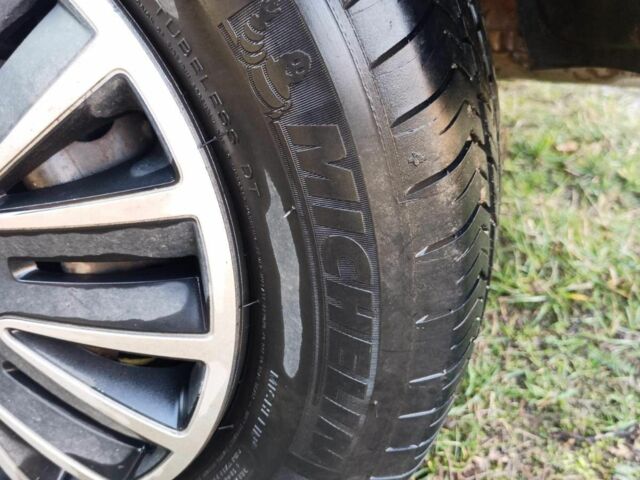 Красный Опель Кадет, объемом двигателя 1.7 л и пробегом 100 тыс. км за 1300 $, фото 4 на Automoto.ua