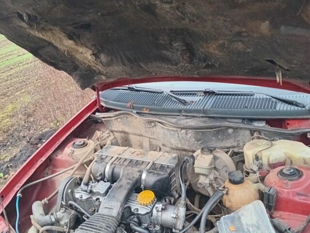 Червоний Опель Кадет, об'ємом двигуна 1.6 л та пробігом 150 тис. км за 1300 $, фото 2 на Automoto.ua