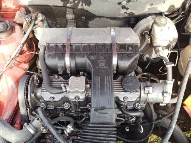 Красный Опель Кадет, объемом двигателя 1.7 л и пробегом 100 тыс. км за 1300 $, фото 5 на Automoto.ua