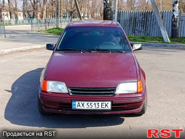 Красный Опель Кадет, объемом двигателя 1.3 л и пробегом 0 тыс. км за 1399 $, фото 2 на Automoto.ua