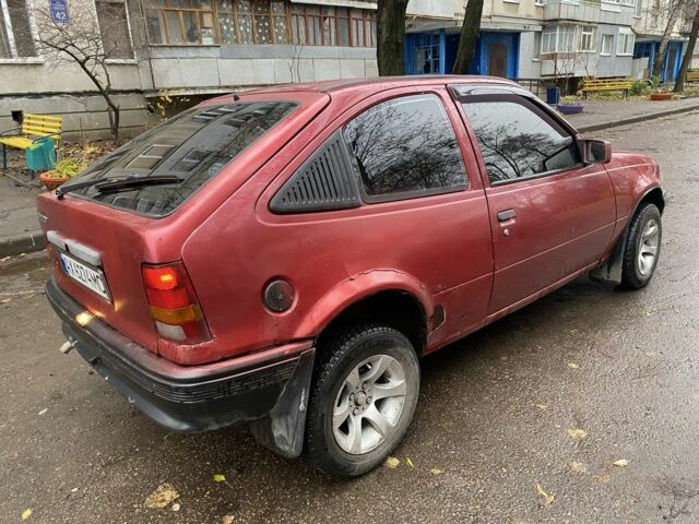 Красный Опель Кадет, объемом двигателя 2 л и пробегом 2 тыс. км за 850 $, фото 2 на Automoto.ua