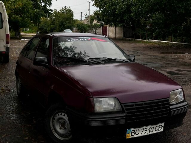 Красный Опель Кадет, объемом двигателя 1.6 л и пробегом 174 тыс. км за 1000 $, фото 1 на Automoto.ua