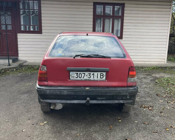 Красный Опель Кадет, объемом двигателя 0 л и пробегом 65 тыс. км за 718 $, фото 3 на Automoto.ua