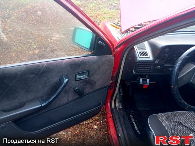 Красный Опель Кадет, объемом двигателя 1.3 л и пробегом 350 тыс. км за 600 $, фото 5 на Automoto.ua