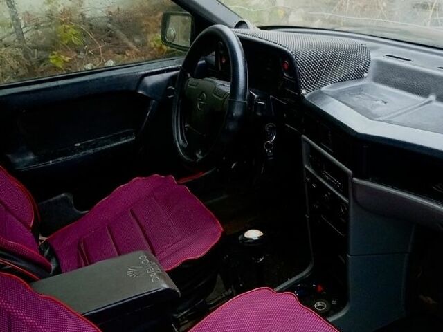 Красный Опель Кадет, объемом двигателя 1.6 л и пробегом 174 тыс. км за 1000 $, фото 3 на Automoto.ua