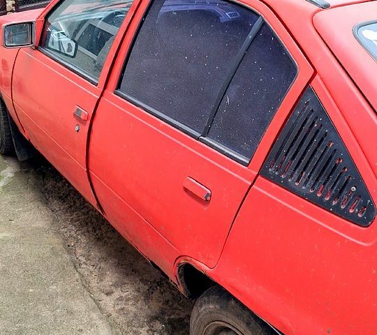 Красный Опель Кадет, объемом двигателя 2 л и пробегом 120 тыс. км за 600 $, фото 2 на Automoto.ua