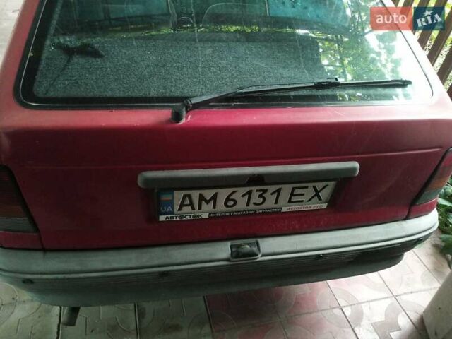 Красный Опель Кадет, объемом двигателя 1.3 л и пробегом 400 тыс. км за 600 $, фото 1 на Automoto.ua