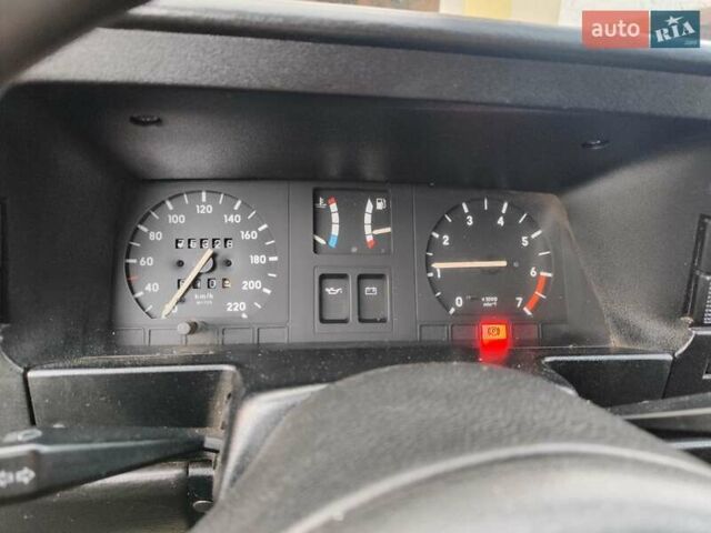 Красный Опель Кадет, объемом двигателя 1.3 л и пробегом 100 тыс. км за 1550 $, фото 12 на Automoto.ua