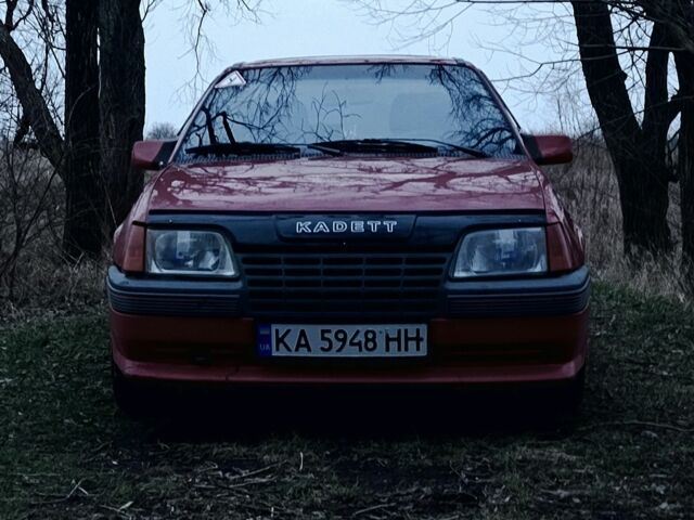 Красный Опель Кадет, объемом двигателя 2 л и пробегом 41 тыс. км за 1177 $, фото 4 на Automoto.ua