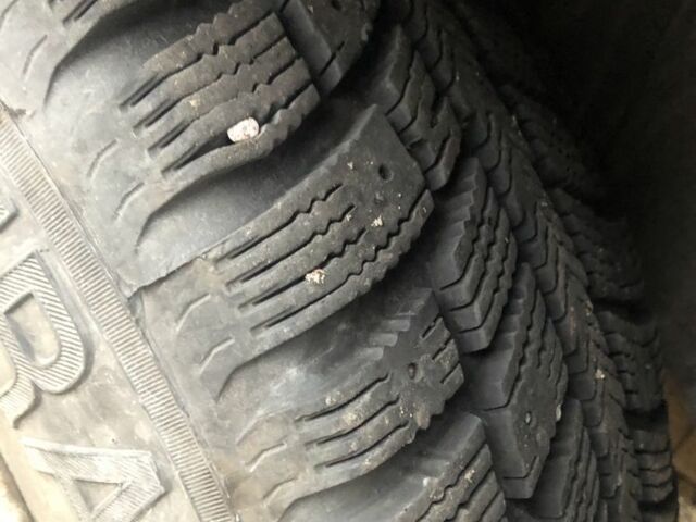 Красный Опель Кадет, объемом двигателя 1.3 л и пробегом 550 тыс. км за 700 $, фото 1 на Automoto.ua