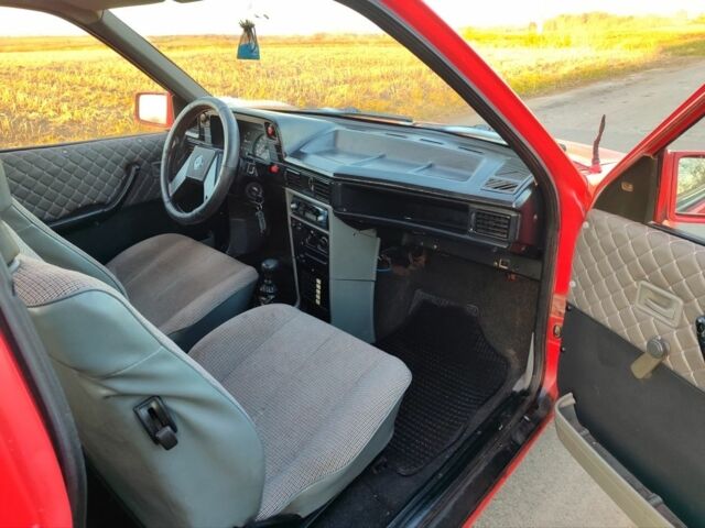 Червоний Опель Кадет, об'ємом двигуна 1.6 л та пробігом 55 тис. км за 750 $, фото 10 на Automoto.ua