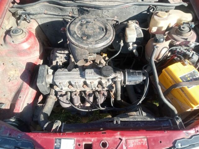 Красный Опель Кадет, объемом двигателя 0 л и пробегом 300 тыс. км за 550 $, фото 6 на Automoto.ua