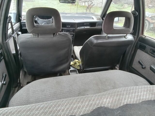 Червоний Опель Кадет, об'ємом двигуна 1.6 л та пробігом 55 тис. км за 949 $, фото 5 на Automoto.ua