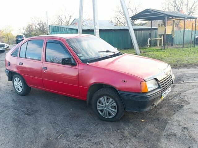 Червоний Опель Кадет, об'ємом двигуна 1 л та пробігом 111 тис. км за 650 $, фото 2 на Automoto.ua