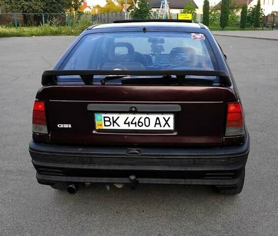 Красный Опель Кадет, объемом двигателя 1.6 л и пробегом 222 тыс. км за 1450 $, фото 3 на Automoto.ua