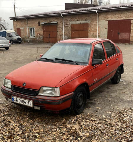 Червоний Опель Кадет, об'ємом двигуна 1.4 л та пробігом 300 тис. км за 650 $, фото 1 на Automoto.ua