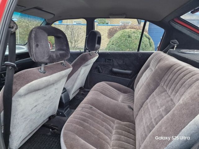 Красный Опель Кадет, объемом двигателя 1.4 л и пробегом 300 тыс. км за 899 $, фото 9 на Automoto.ua