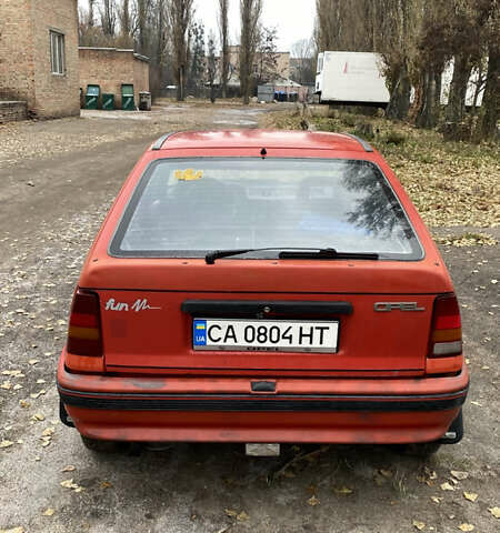 Червоний Опель Кадет, об'ємом двигуна 1.4 л та пробігом 300 тис. км за 650 $, фото 4 на Automoto.ua