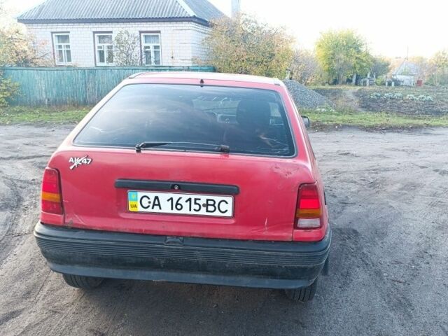 Червоний Опель Кадет, об'ємом двигуна 1 л та пробігом 111 тис. км за 650 $, фото 6 на Automoto.ua