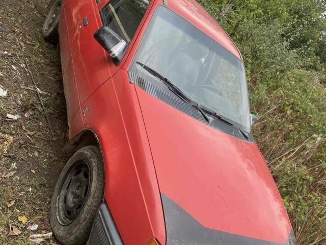 Червоний Опель Кадет, об'ємом двигуна 1 л та пробігом 200 тис. км за 500 $, фото 1 на Automoto.ua