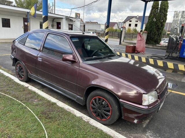 Красный Опель Кадет, объемом двигателя 1.4 л и пробегом 3 тыс. км за 700 $, фото 2 на Automoto.ua