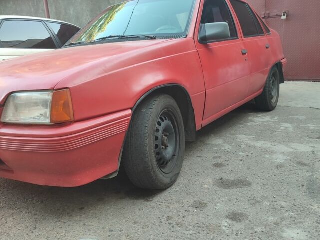 Красный Опель Кадет, объемом двигателя 1.3 л и пробегом 10 тыс. км за 800 $, фото 1 на Automoto.ua