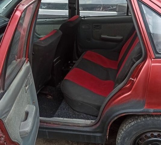 Красный Опель Кадет, объемом двигателя 1.3 л и пробегом 1 тыс. км за 780 $, фото 4 на Automoto.ua