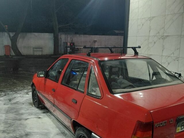 Червоний Опель Кадет, об'ємом двигуна 1.3 л та пробігом 350 тис. км за 350 $, фото 3 на Automoto.ua