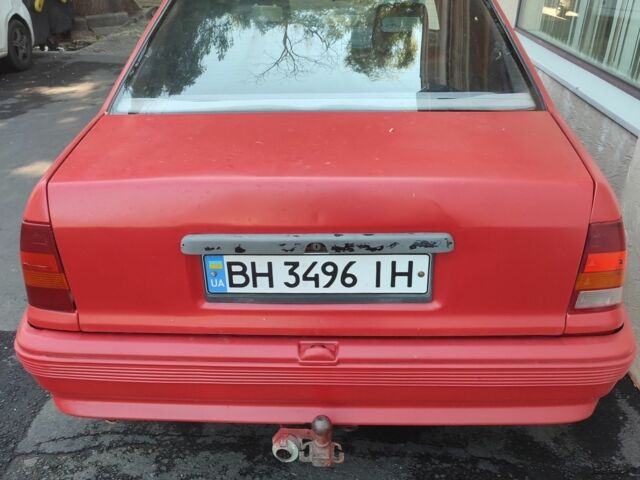 Красный Опель Кадет, объемом двигателя 1.3 л и пробегом 10 тыс. км за 800 $, фото 4 на Automoto.ua