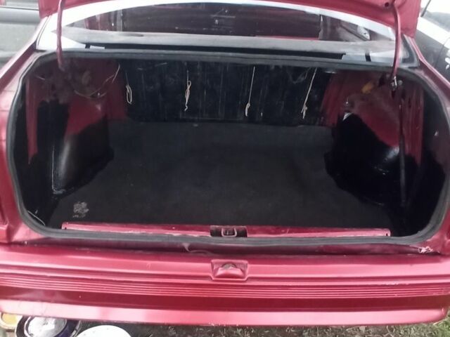 Красный Опель Кадет, объемом двигателя 1.3 л и пробегом 1 тыс. км за 780 $, фото 7 на Automoto.ua