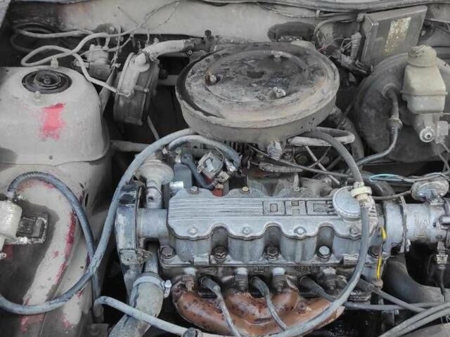 Красный Опель Кадет, объемом двигателя 1.3 л и пробегом 250 тыс. км за 888 $, фото 2 на Automoto.ua