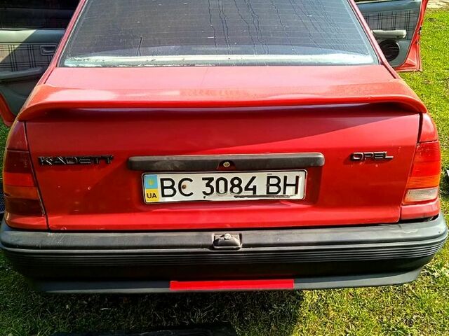 Червоний Опель Кадет, об'ємом двигуна 1.8 л та пробігом 111 тис. км за 400 $, фото 2 на Automoto.ua