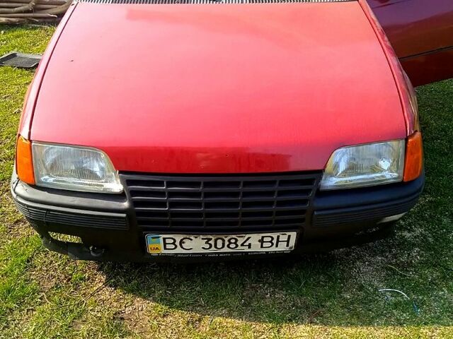 Червоний Опель Кадет, об'ємом двигуна 1.8 л та пробігом 111 тис. км за 400 $, фото 1 на Automoto.ua