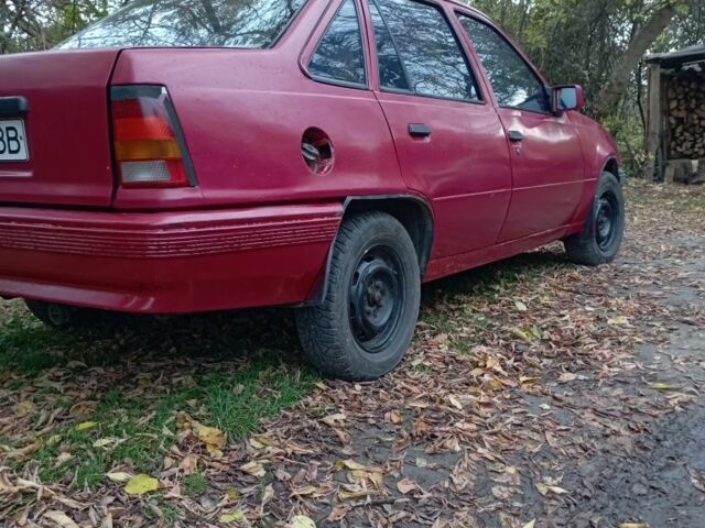 Красный Опель Кадет, объемом двигателя 1.3 л и пробегом 280 тыс. км за 750 $, фото 8 на Automoto.ua