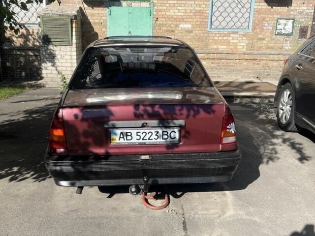 Красный Опель Кадет, объемом двигателя 1.3 л и пробегом 100 тыс. км за 700 $, фото 3 на Automoto.ua
