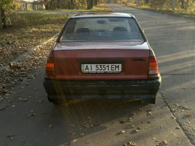 Красный Опель Кадет, объемом двигателя 1.4 л и пробегом 300 тыс. км за 786 $, фото 5 на Automoto.ua