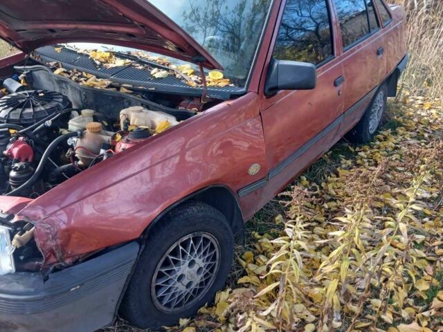 Красный Опель Кадет, объемом двигателя 0 л и пробегом 111 тыс. км за 596 $, фото 7 на Automoto.ua