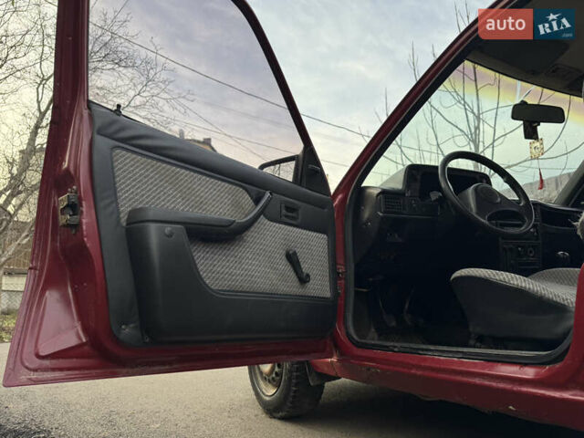 Красный Опель Кадет, объемом двигателя 1.4 л и пробегом 260 тыс. км за 240 $, фото 12 на Automoto.ua