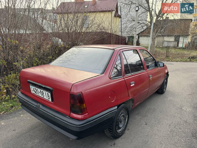 Красный Опель Кадет, объемом двигателя 1.4 л и пробегом 260 тыс. км за 240 $, фото 6 на Automoto.ua
