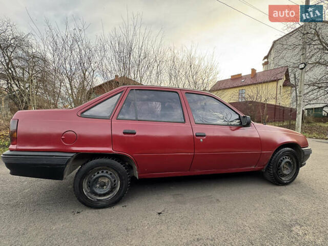 Красный Опель Кадет, объемом двигателя 1.4 л и пробегом 260 тыс. км за 240 $, фото 4 на Automoto.ua