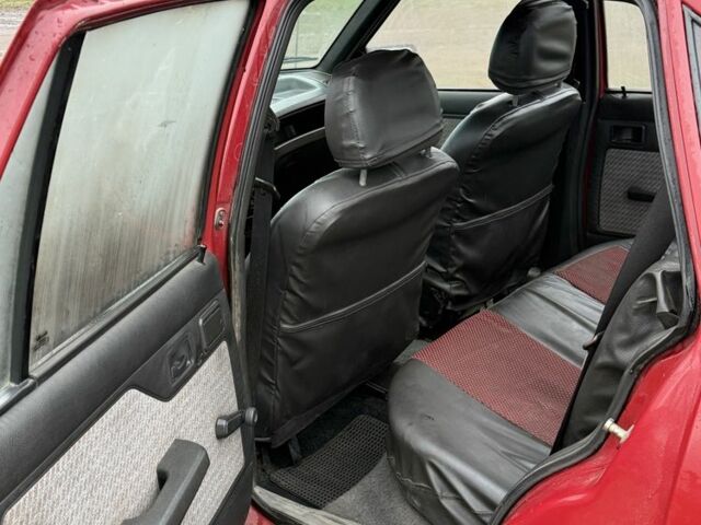 Красный Опель Кадет, объемом двигателя 1.4 л и пробегом 350 тыс. км за 900 $, фото 6 на Automoto.ua