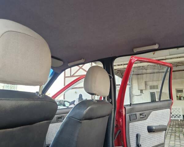 Красный Опель Кадет, объемом двигателя 1.6 л и пробегом 377 тыс. км за 2000 $, фото 18 на Automoto.ua