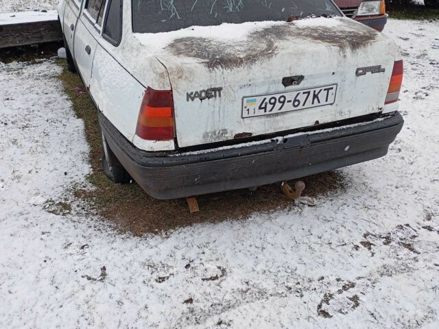 Красный Опель Кадет, объемом двигателя 1.6 л и пробегом 2 тыс. км за 600 $, фото 16 на Automoto.ua