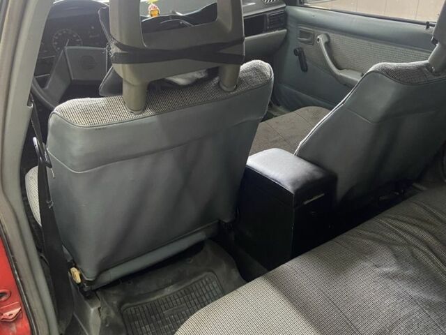 Червоний Опель Кадет, об'ємом двигуна 1.8 л та пробігом 250 тис. км за 720 $, фото 5 на Automoto.ua